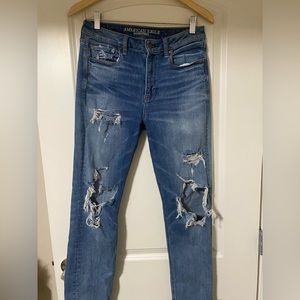 American Eagle Size 6 Mom Jeans
